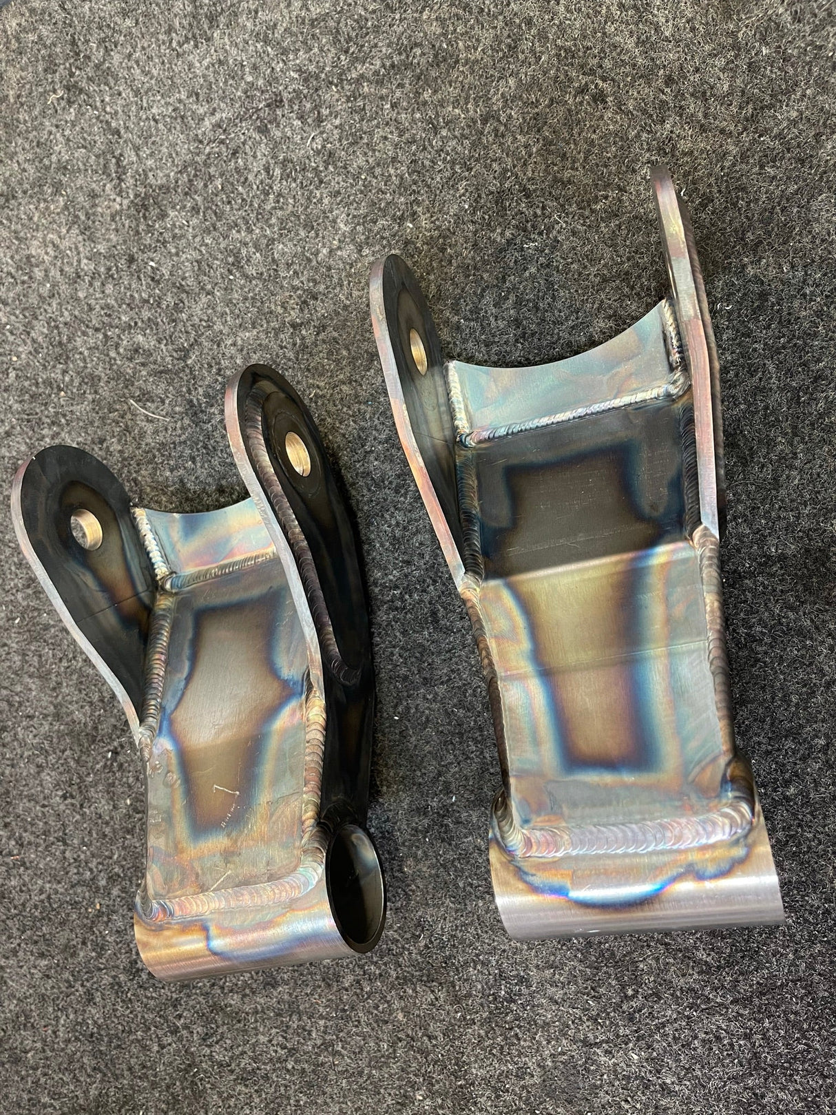 Gen 1 Ford Raptor Shackles by Foutz Motorsports - MIG Welded