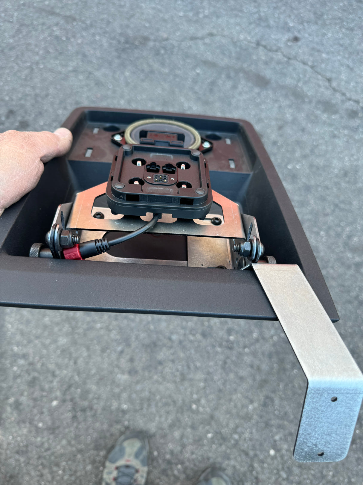 Gen 2 Raptor / F150 / Super Duty - Center Dash Fold Down GPS Mount (Garmin TREAD XL)