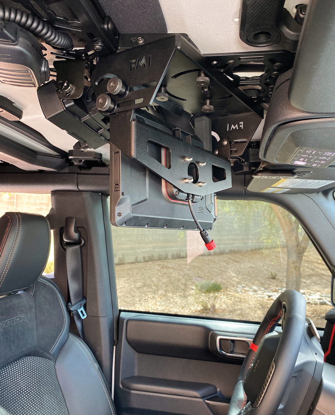 Fold Down Garmin TREAD-XL GPS Mount - (for Bronco & Bronco Raptor Roof Panel)