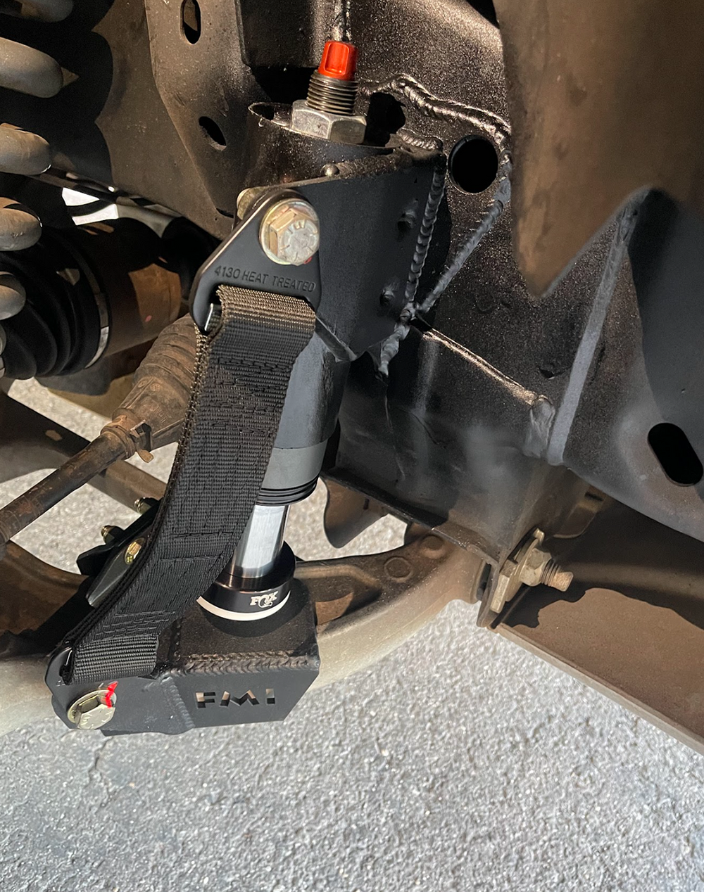 Gen 1 Raptor Front Limit Strap and Bump Stop Kit for Stock Lower A-Arm (2010,2012,2013,2014)