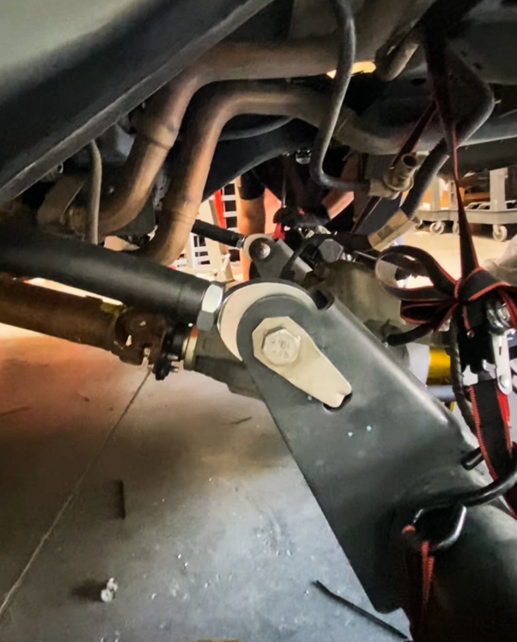 2024+ Ranger Raptor Fabricated Adjustable Rear Upper Arm - Long Travel Suspension