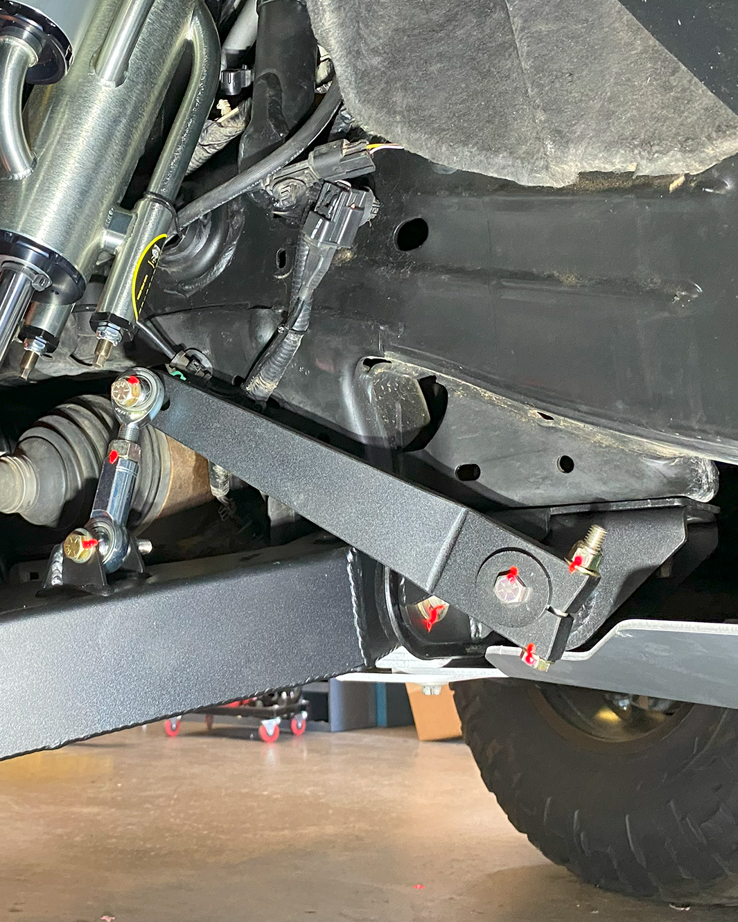 2024+ Ranger Raptor - Mid Travel Front Suspension Kit