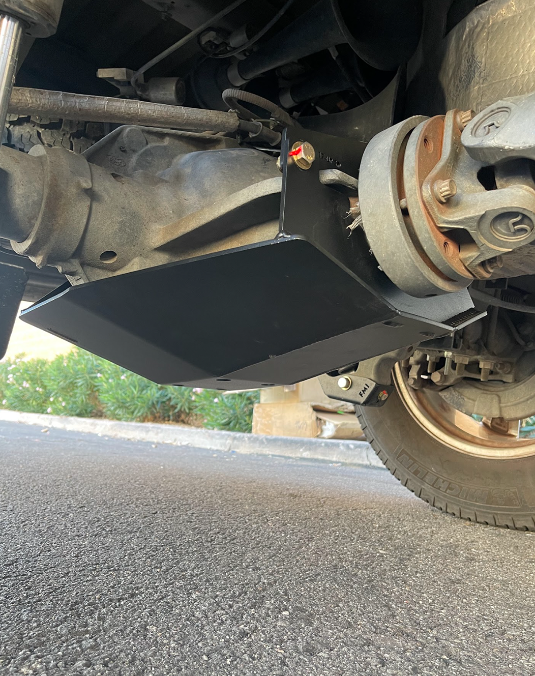2017 and Up Ford F-250 Super Duty Rear Differential Skid Plate