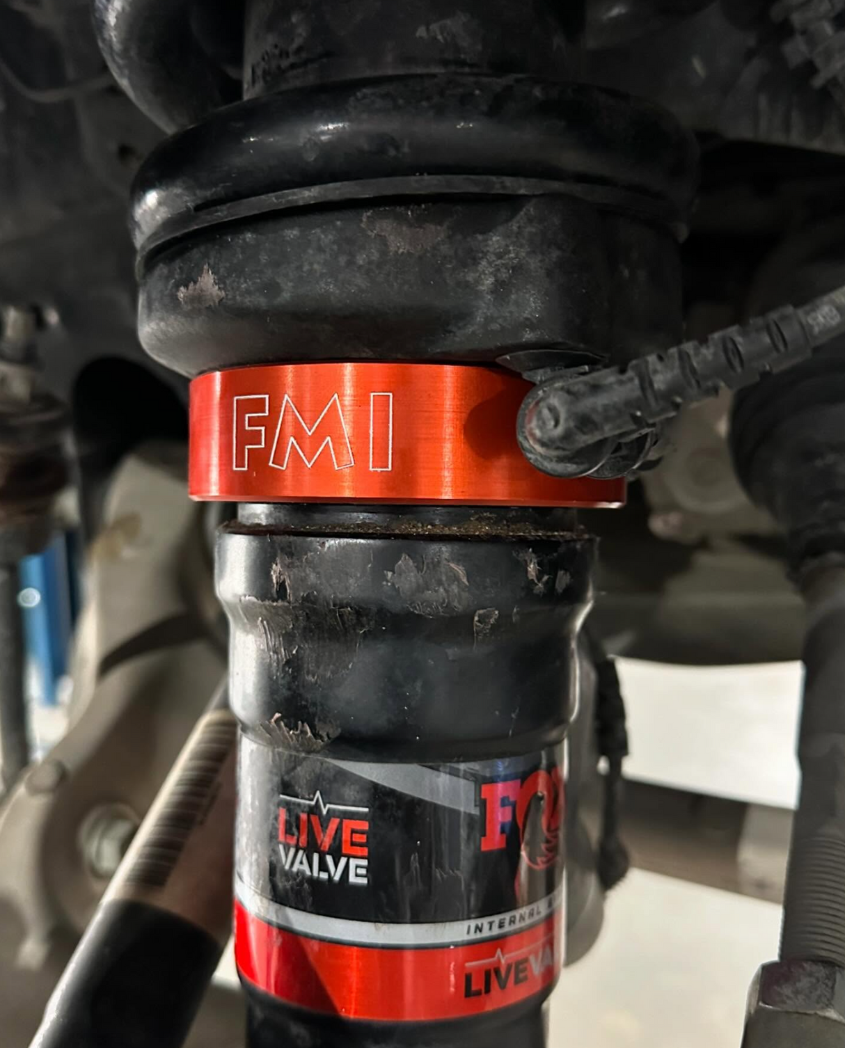 2024-2025 Raptor  front leveling kit (2 inch or 1.5 inch lift)