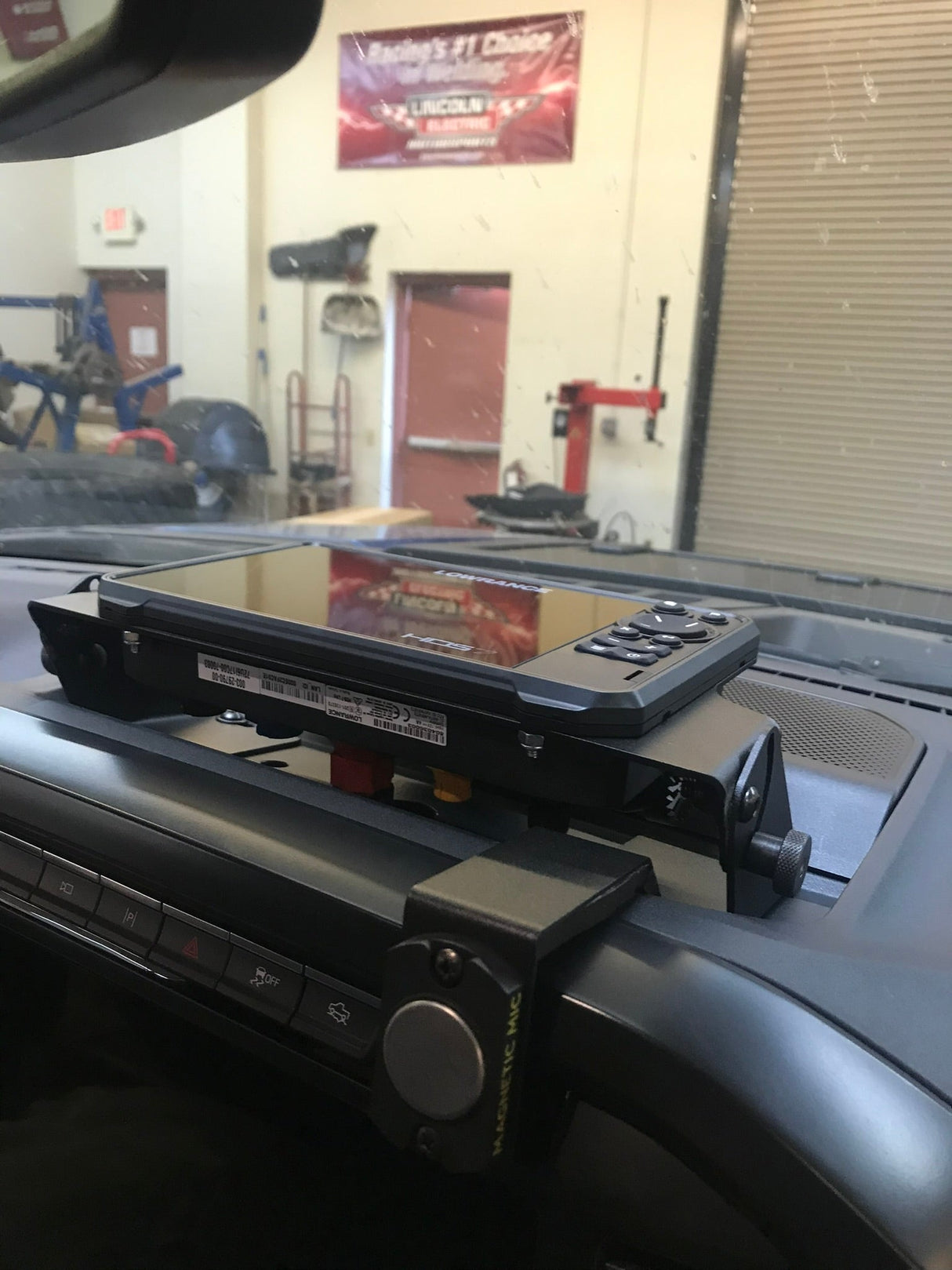 2021 - 2023 F150 & Gen 3 Raptor Center Dash Fold Down GPS mount- HDS7 Carbon