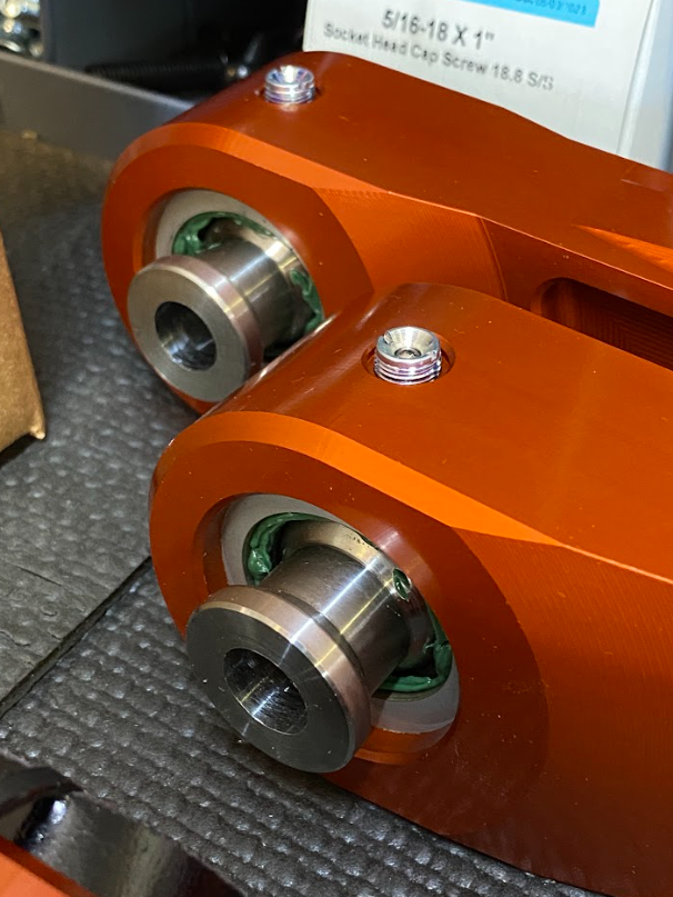 Bronco Raptor 2022 + Billet Aluminum Rear Lower Suspension Arms With Ultra-Flex Joints