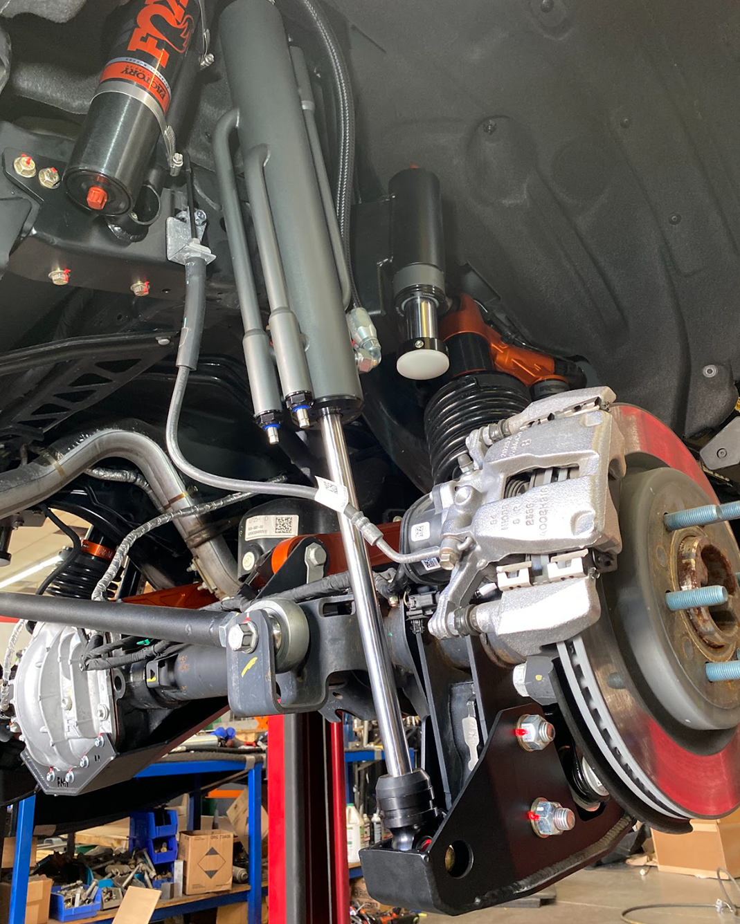 Bronco Raptor Rear Mid-Travel with bypass Shock Mount & Bump Stop 