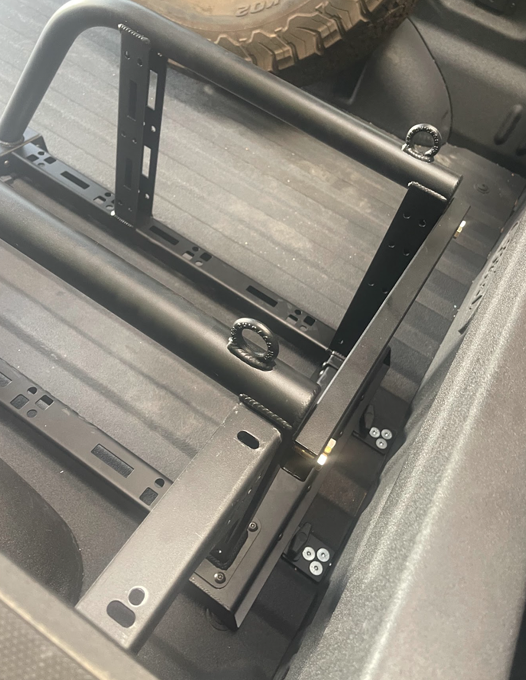 Single Tire Carrier Quick Release Modular Bed Organizer