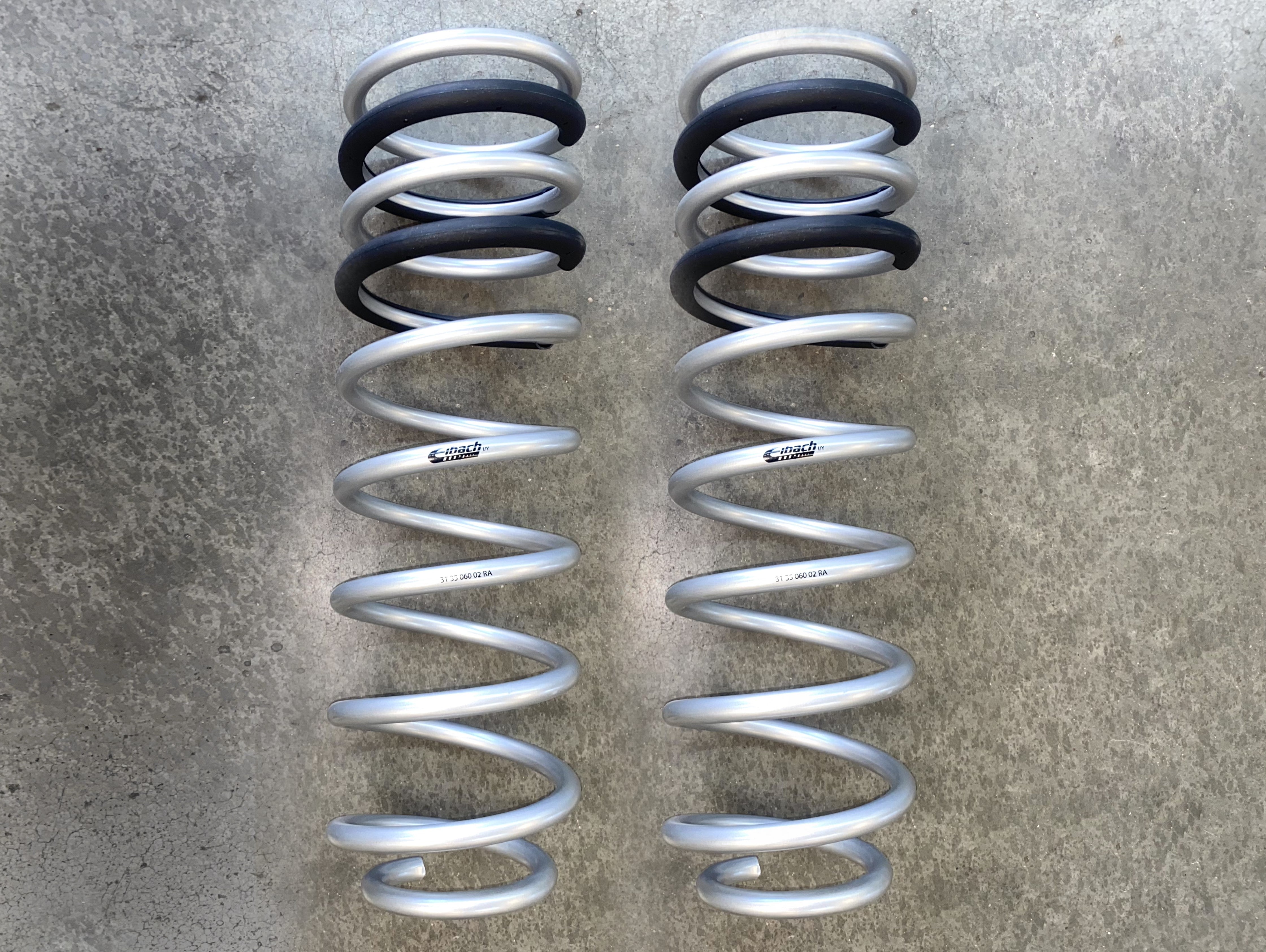 Ford Raptor R Springs 2021-2024 Raptor PRO-LIFT-KIT Eibach Coil Springs (Rear Only) E30-35-0 ...
