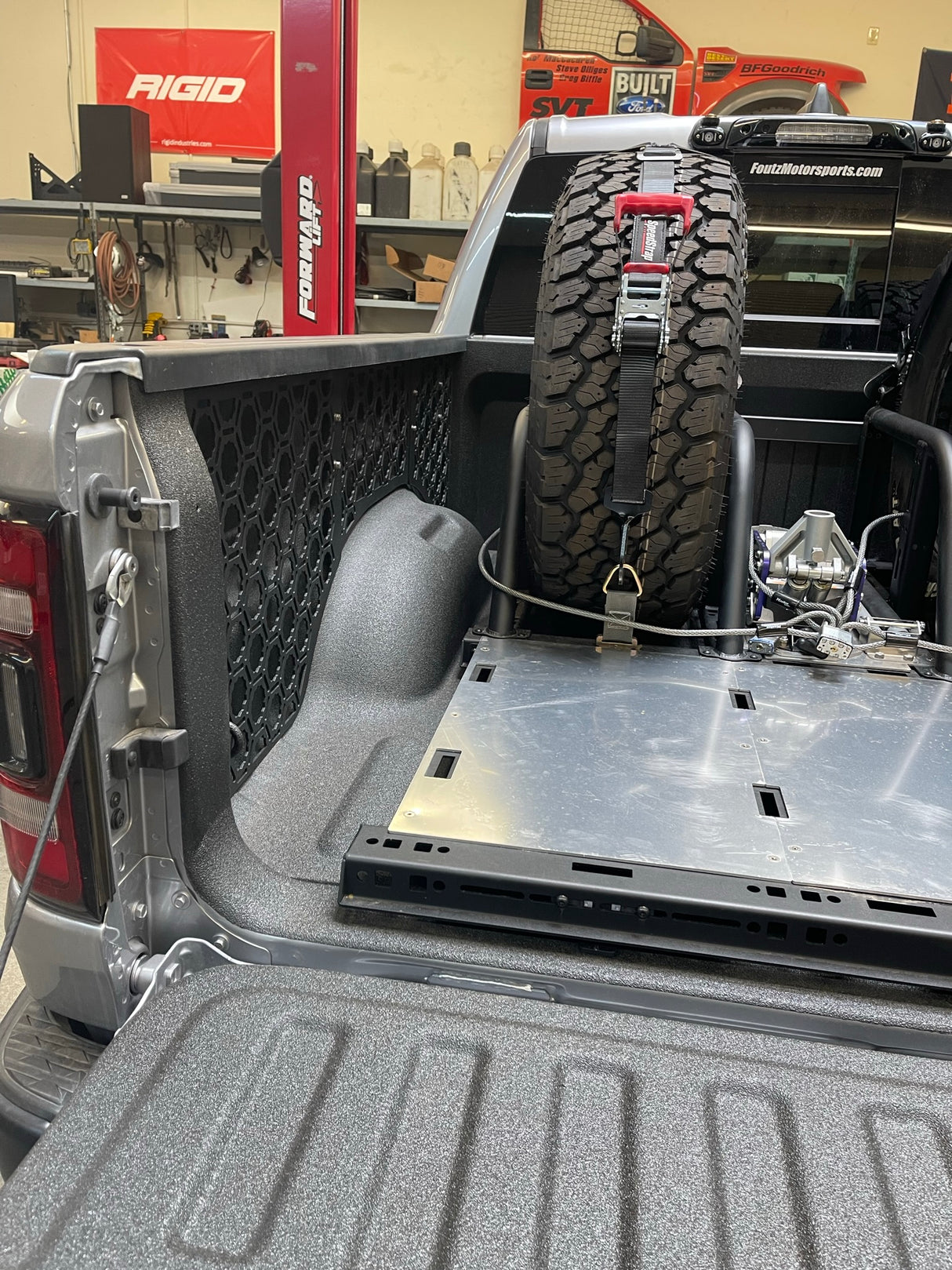 Ram TRX - Bed Organizer Panel kit - one side